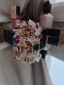 Broszka okrągła korona księżycowy blask Fuksja - 3