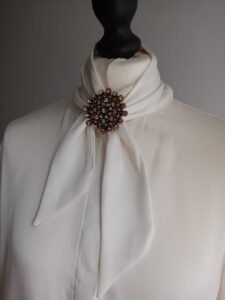 Broszka Kwiat Elegancka Ozdoba do Sukienki - 3