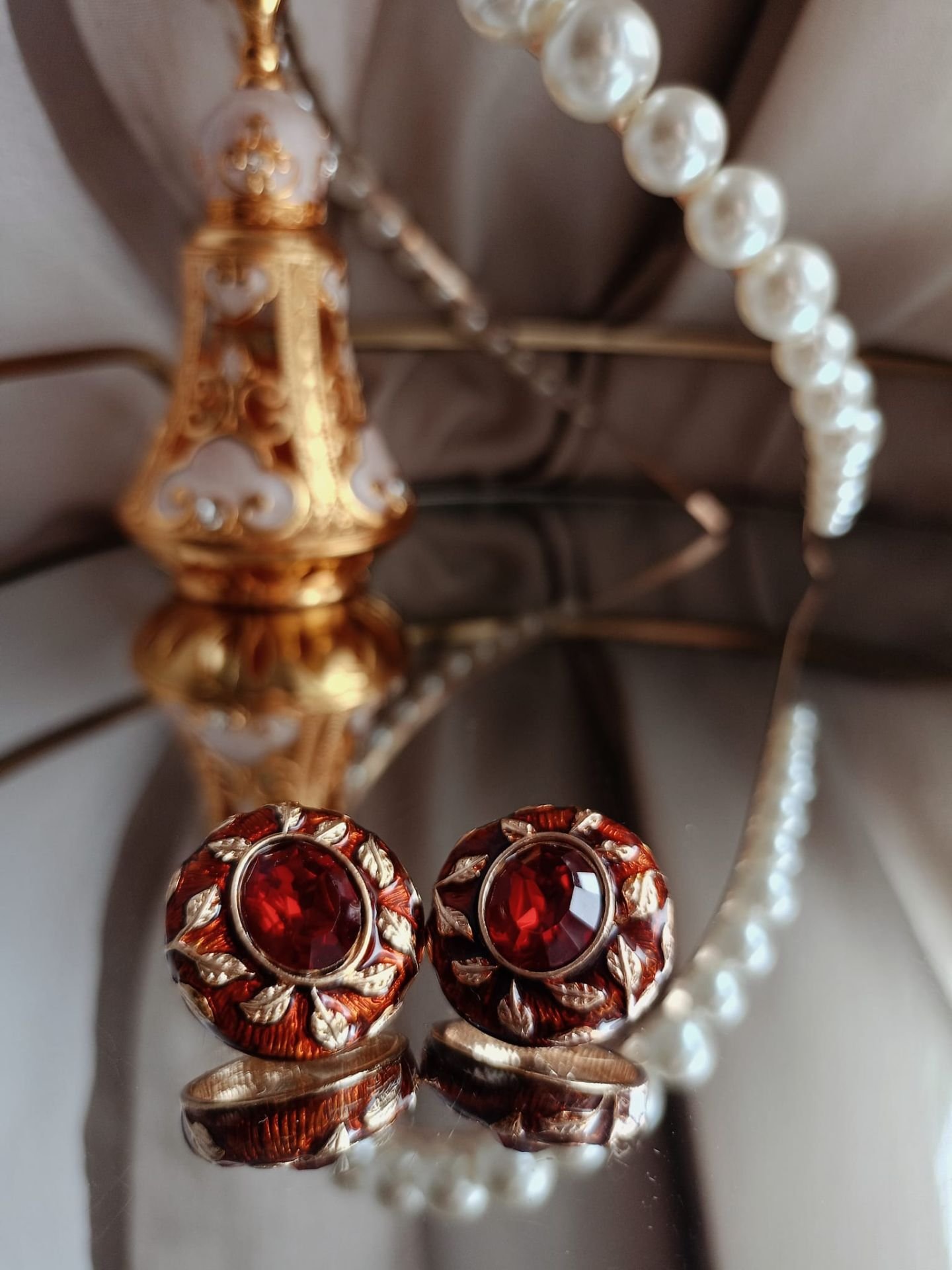 Kolczyki listki eleganckie – ponadczasowy dodatek do sukienki - 1