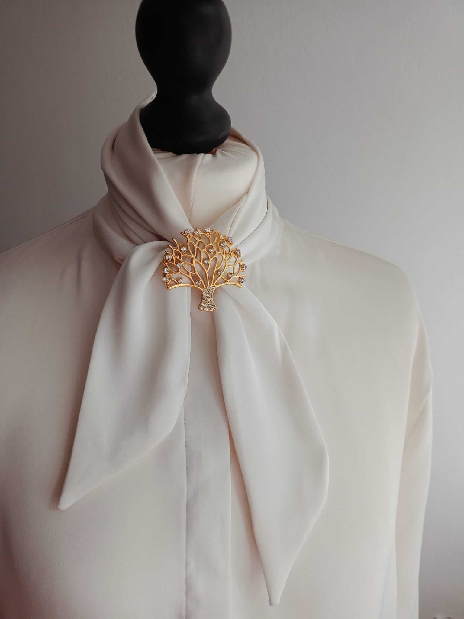 Broszka Drzewo z Cyrkoniami Modny Dodatek do Stylizacji - Biały - 3