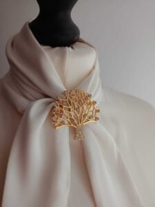 Broszka Drzewo z Cyrkoniami Modny Dodatek do Stylizacji - Biały - 4