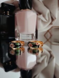 Kolczyki kwiatki – romantyczny dodatek do każdej stylizacji - czarny - 3