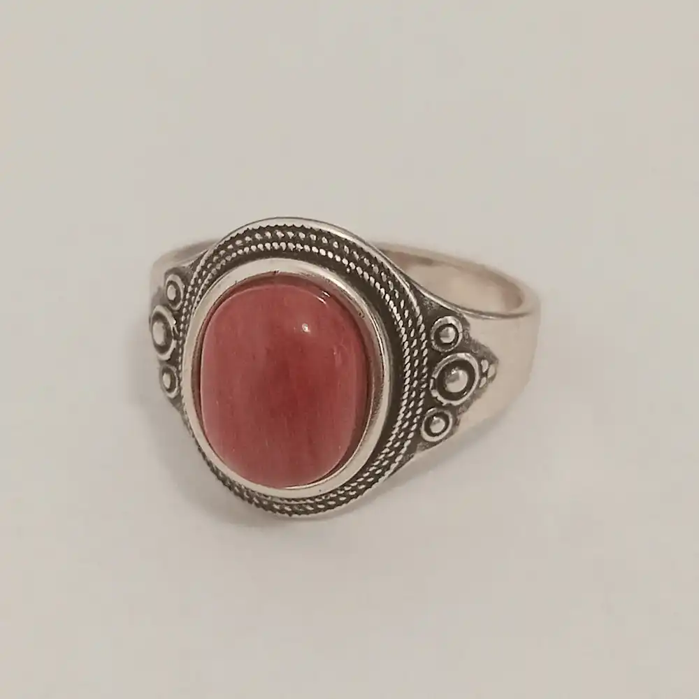Pierścionek boho posrebrzany – styl inspirowany naturą - Różowy